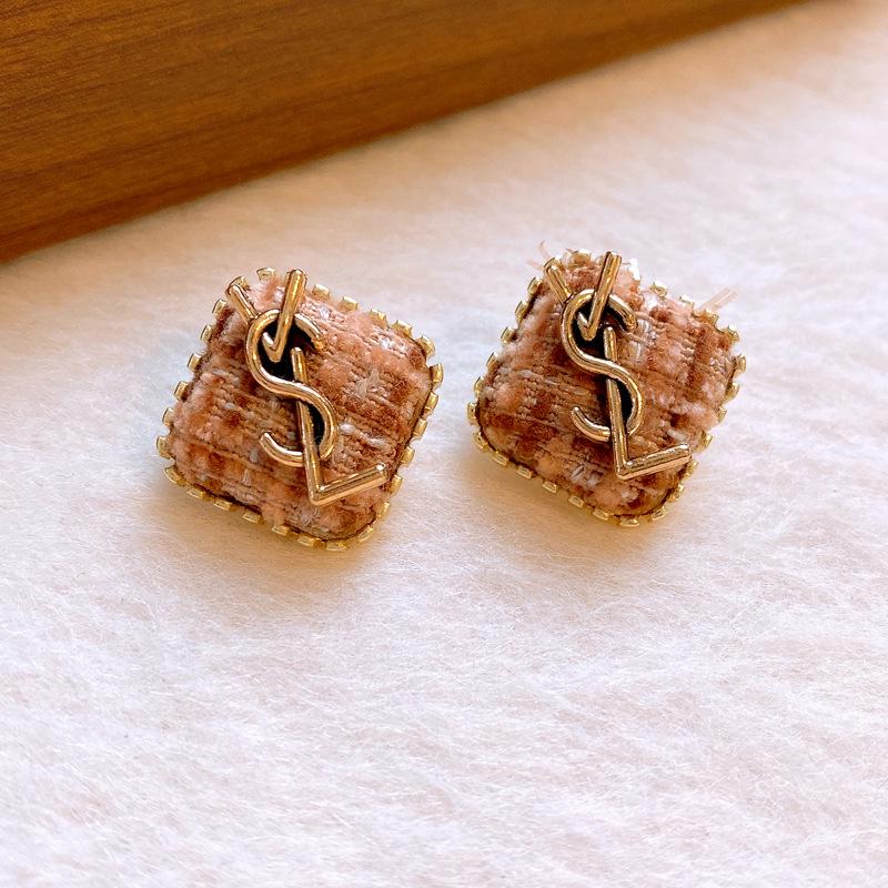 Silver Needle Geometric Light Luxury Stud Earrings - Vintage Niche Court Style