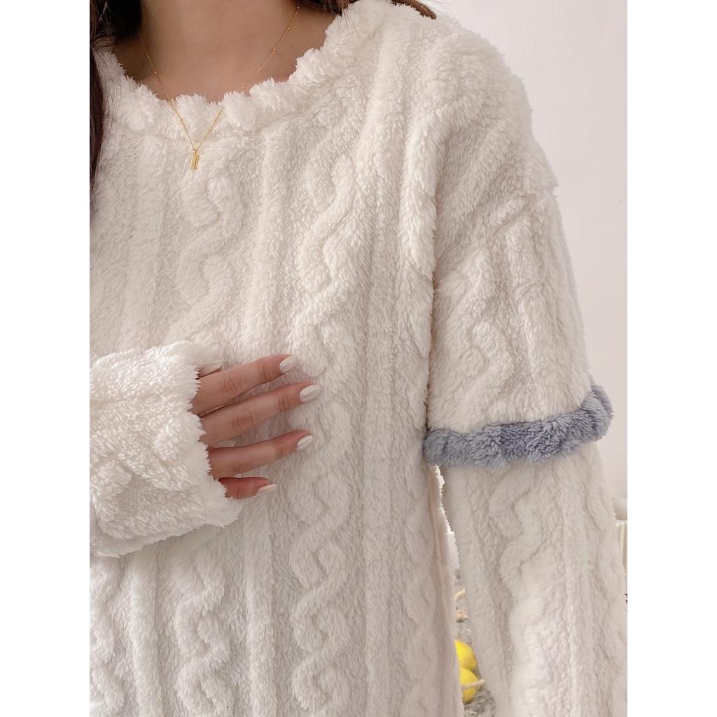 Winter Warm and Comfortable Fleece Pajama Set, Cute Casual Women's Home Wear