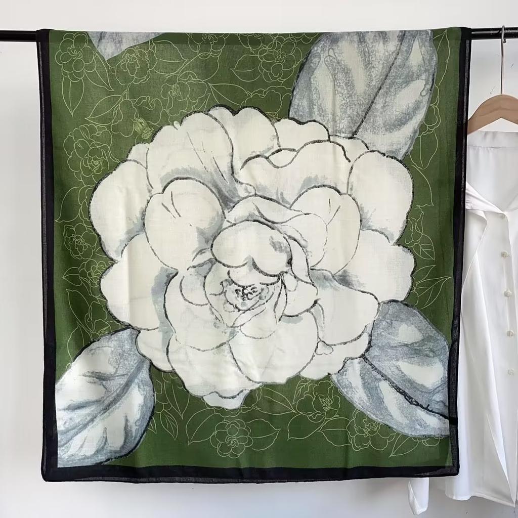 Geometric Chic Satin Scarf - Large, Luxurious Color Block Design - Imitated Silk, Windproof, Versatile Head Wrap & Beach Accessory for Travel Styling