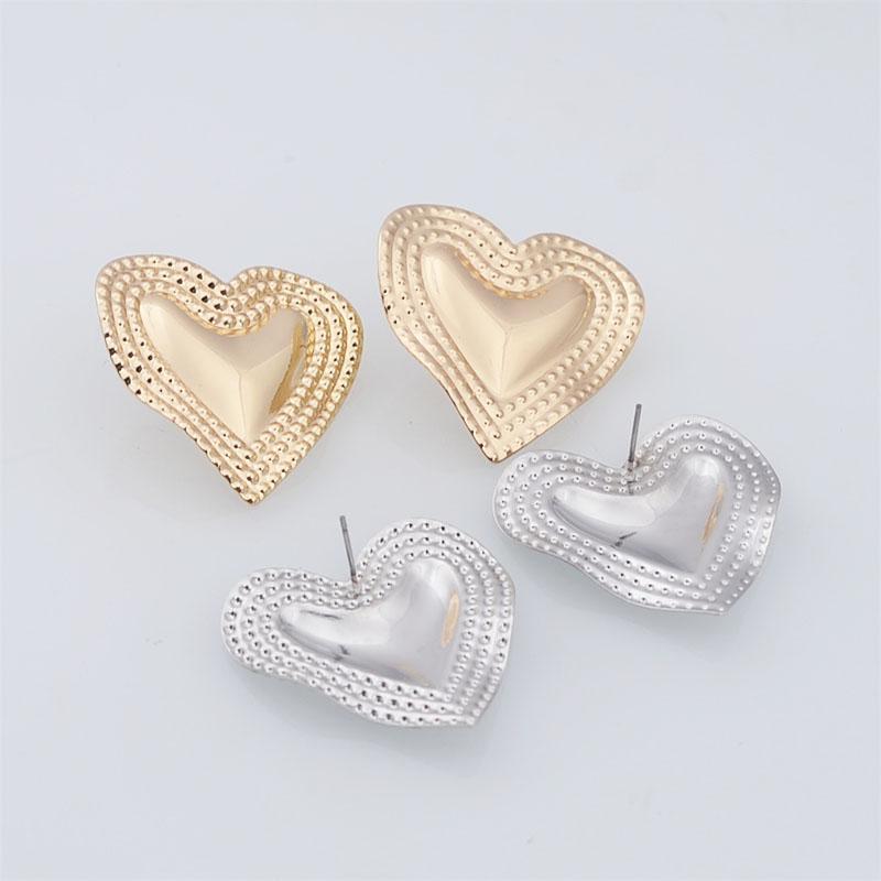 Gold Color Metal Heart Stud Earrings for Women Three-layers Uneven Side Love Heart Female Earrings Punk Cool Ear Jewelry