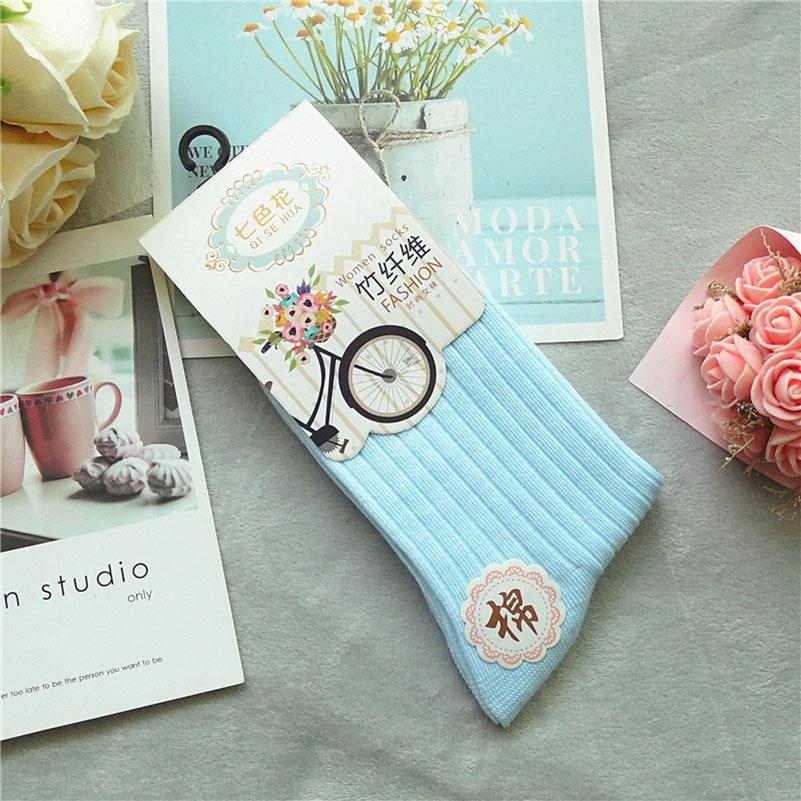 3 Paar Qualitäts-Bambusfaser Damen Socken Atmungsaktiv Deodorant Baumwollsocken Damenmode Bonbonfarbe Mittelrohrsocken Calcetines