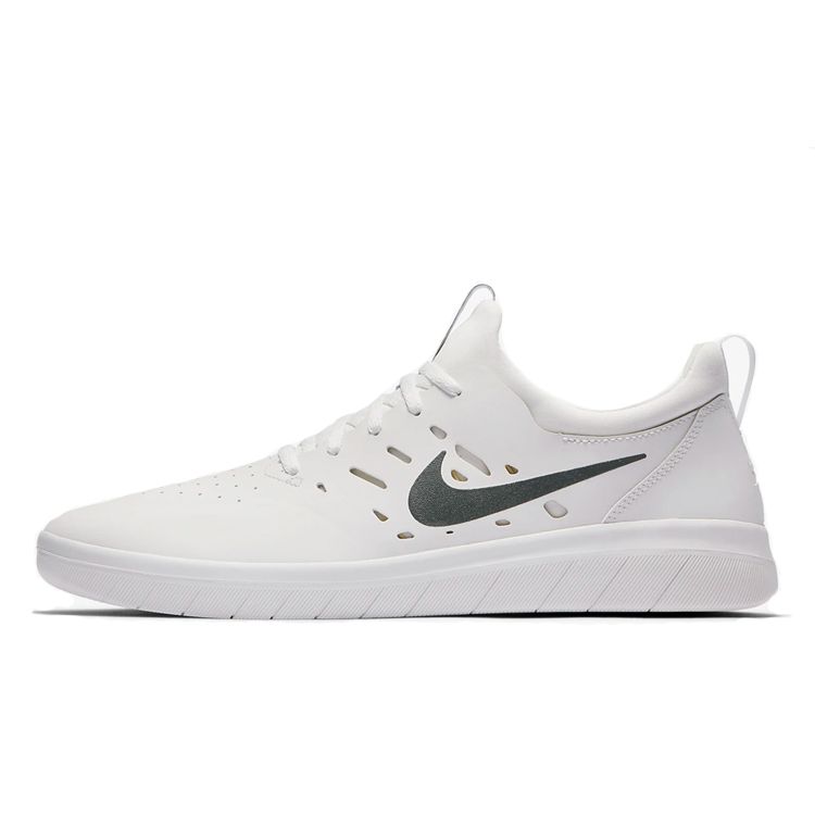 

Белые кроссовки унисекс Nike SB Nyjah Free Summit антрацит-лимон AA4272-100