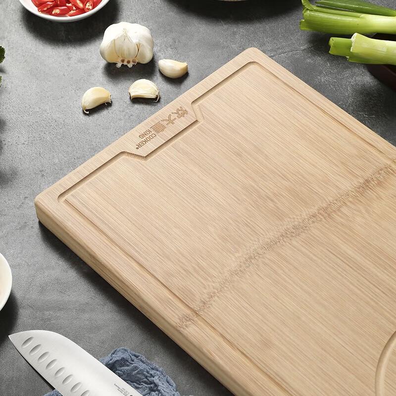 Chui Da Huang Natural Bamboo Double-Sided Cutting Board