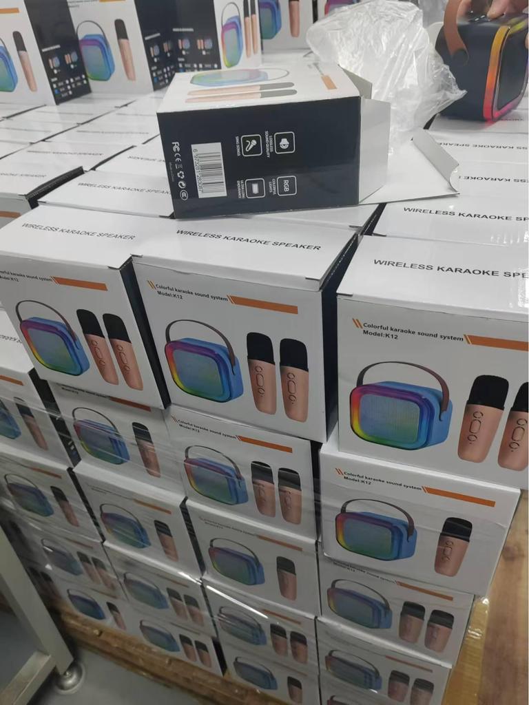 Wireless Bluetooth KTV Speaker & Microphone Set for Kids - Ideal for Family Singing and Outdoor Camping