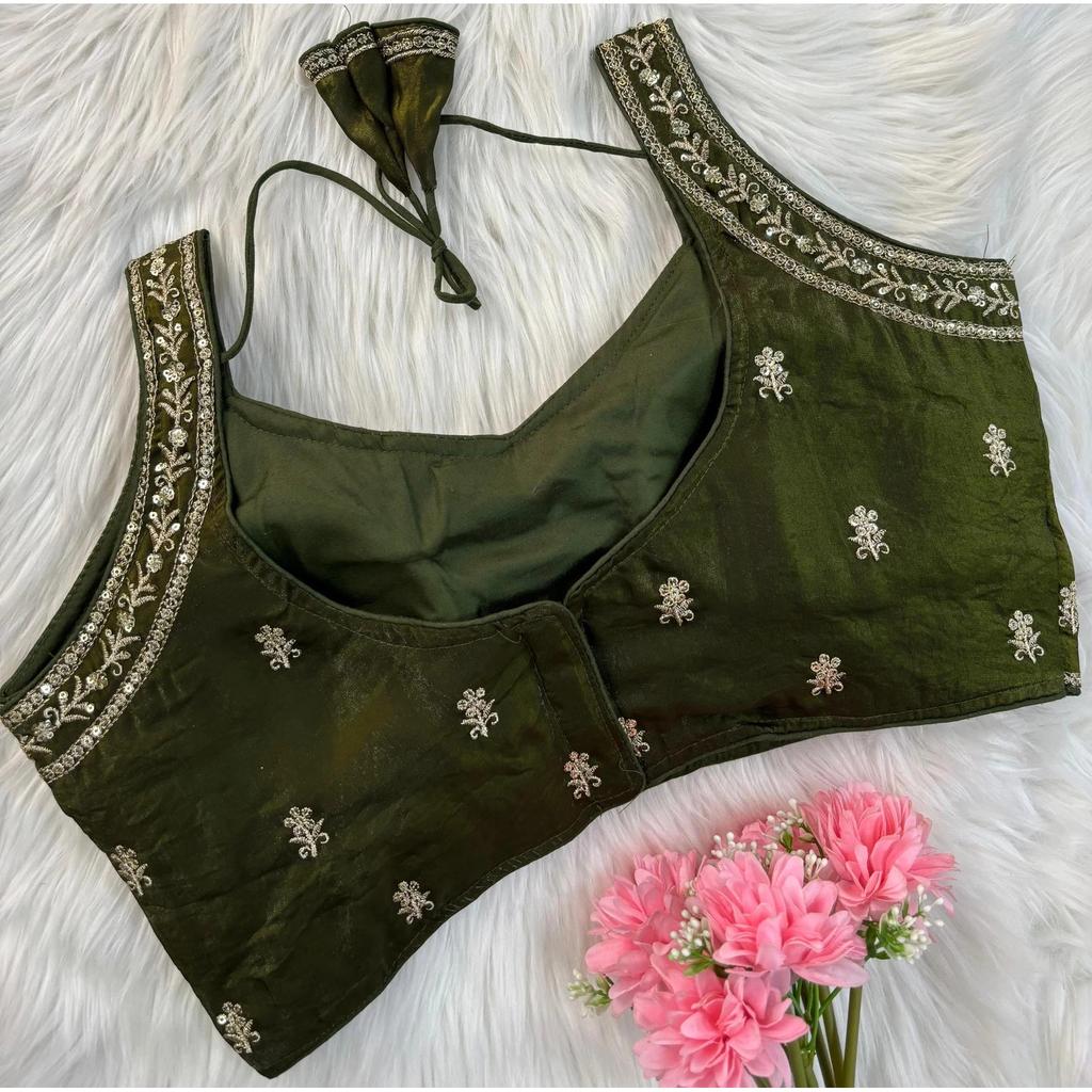 Choli Indiano Pakistano per Feste e Matrimoni Blusa Designer Ricamata da Donna