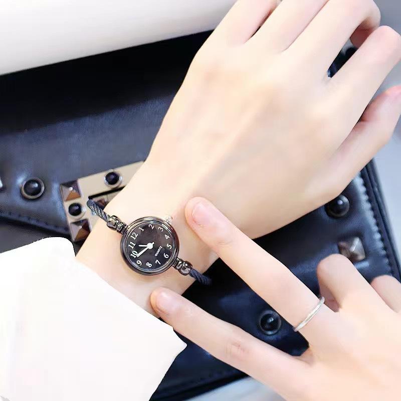 Women Watches Small Gold Bangle Bracelet Watch Stainless Steel Retro Ladies Quartz Wristwatch Clock Fashion Dress Watch