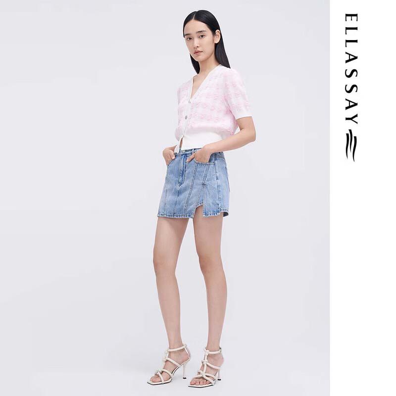 ELLASSAY Women's Sweet Plaid V-Neck Short Sleeve Knit Top