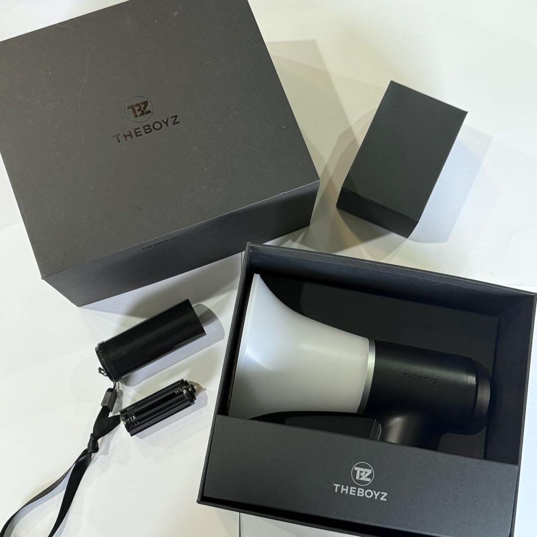 

[USED] THEBOYZ Doboys penlight