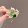 Women Brooch Maple Leaf Shape Rhinestone Hollow Out Collar Anti-slip Wear-resistant Coat Decoration Hat Scarf Pin