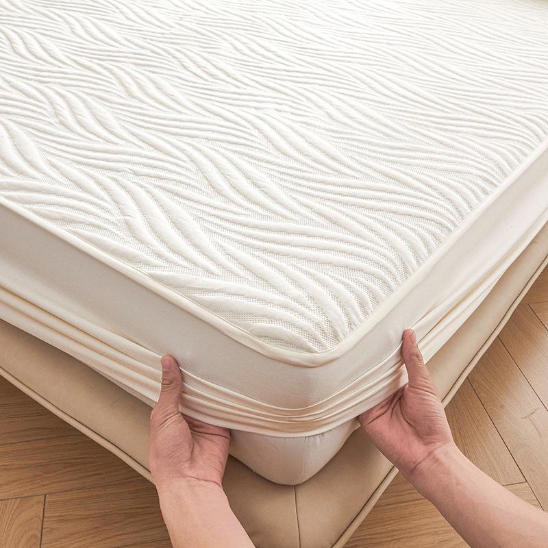 A-Grade Quilted Waterproof Mattress Protector - Soybean Fiber, Fitted for Mother and Baby.