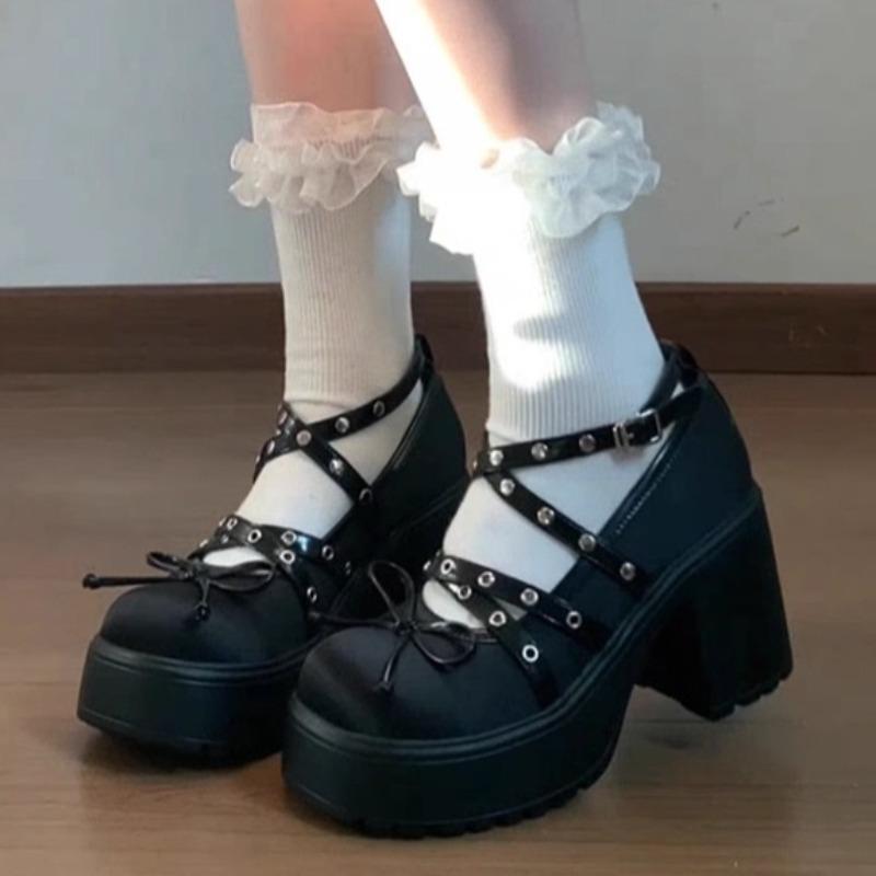 Fashion Spring New Single Shoes Women Round Head Shallow Mouth Butterfly Knot Rivet A Line Buckle Thick Sole Non-slip High Heels