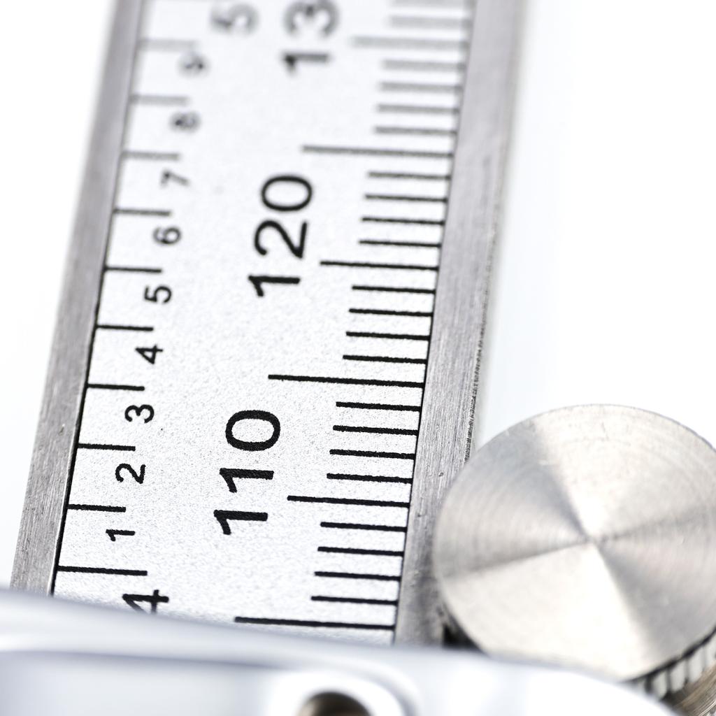 Professional 150mm Metal Electronic Caliper In a Case