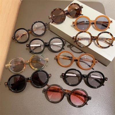 Vintage Style Punk Sunglasses for Men Women Outdoor Travel Round Sun Glasses UV400 Protection New Trend Driving Goggle Shades