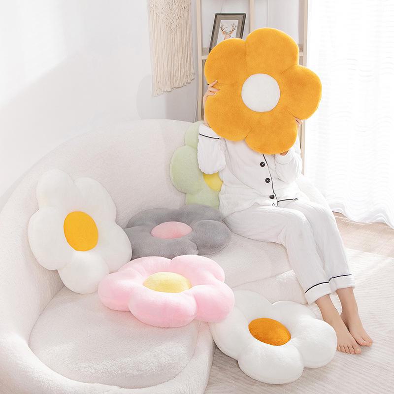 Adorable Sunflower Pillow: Seat Cushion, Sofa Cushion, Car Backrest, Bay Window Decor, Nap Pillow, Living Room Floor Mat.
