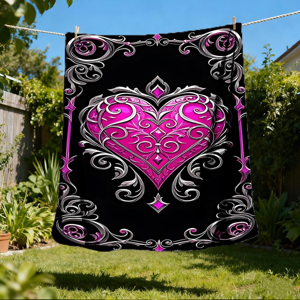 1pc Heart Ornament Outdoor Flannel Blanket Soft All Season Polyester Throw , Perfect for Picnics & Travel , Picnic Accessory