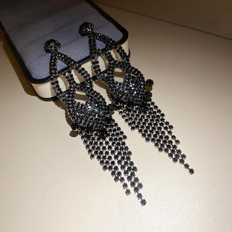 Silver Needle Diamond Hollow Fringed Earrings European and American Exaggerated Earrings Light Luxury Premium Temperament Earrings Women