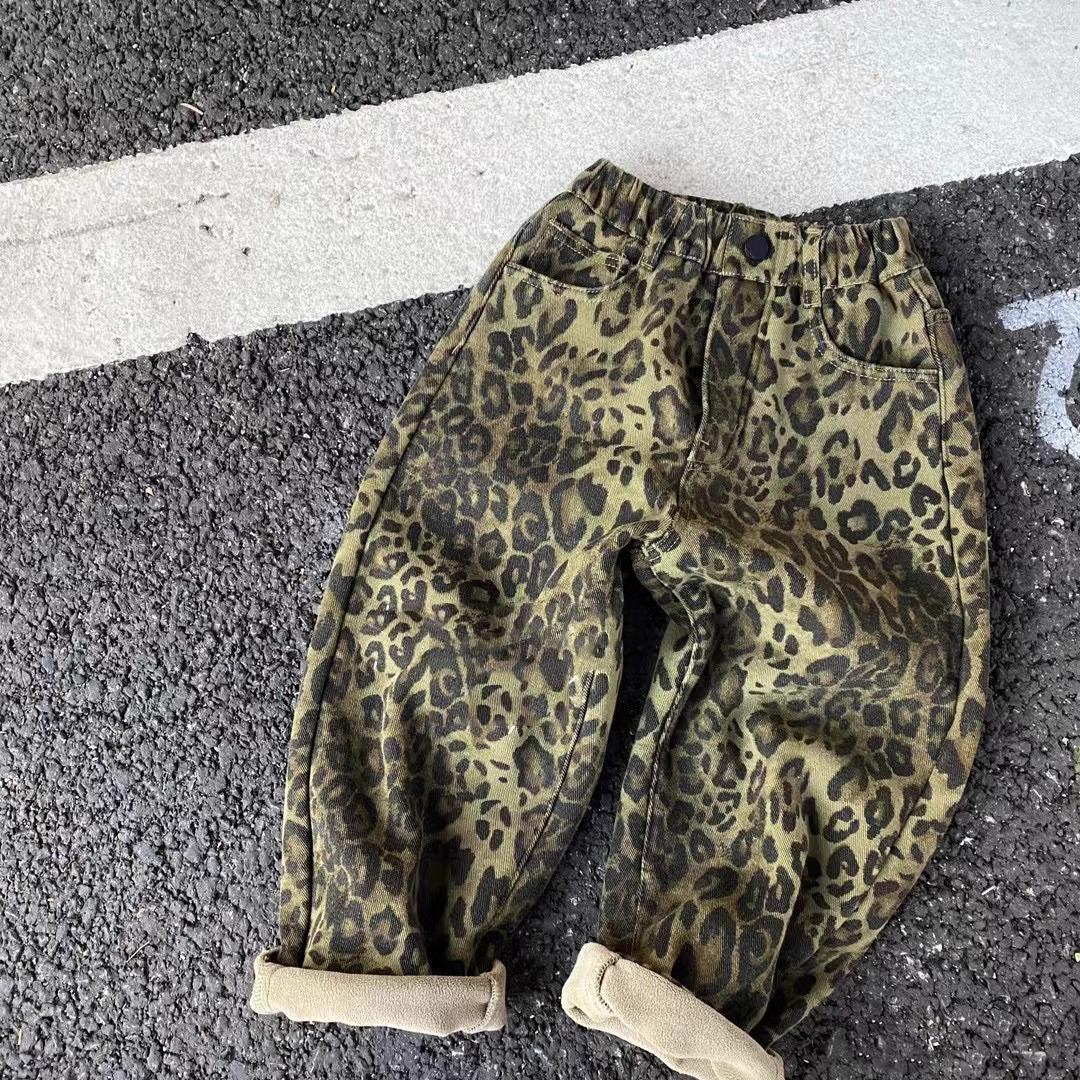Леопардовый принт для мальчиков, повседневные брюки из денима с флисовой подкладкой для осени и зимы