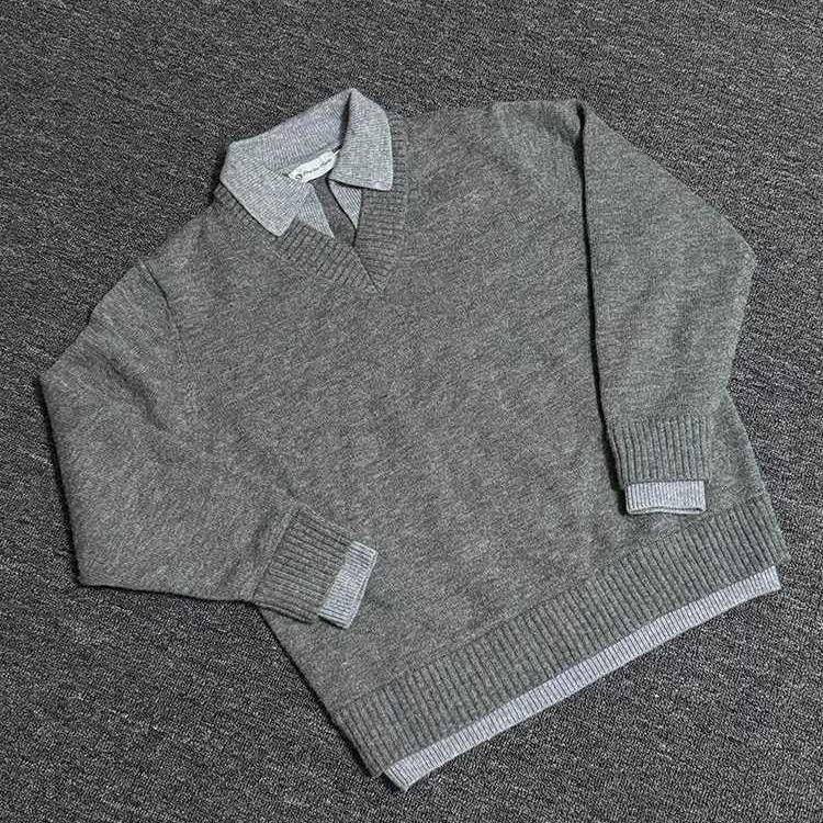 Women's American Retro V-Neck Sweater: Autumn/Winter Casual High-End Knitwear Cardigan Jacket