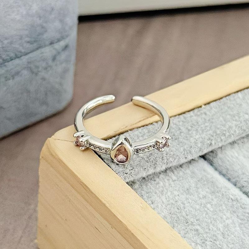 [Sweet Diamond Honey Talk] Girl'S Heart Sweet Pink Full Diamond Zir*****Pen Ring Butterfly Exquisite Premium Ring