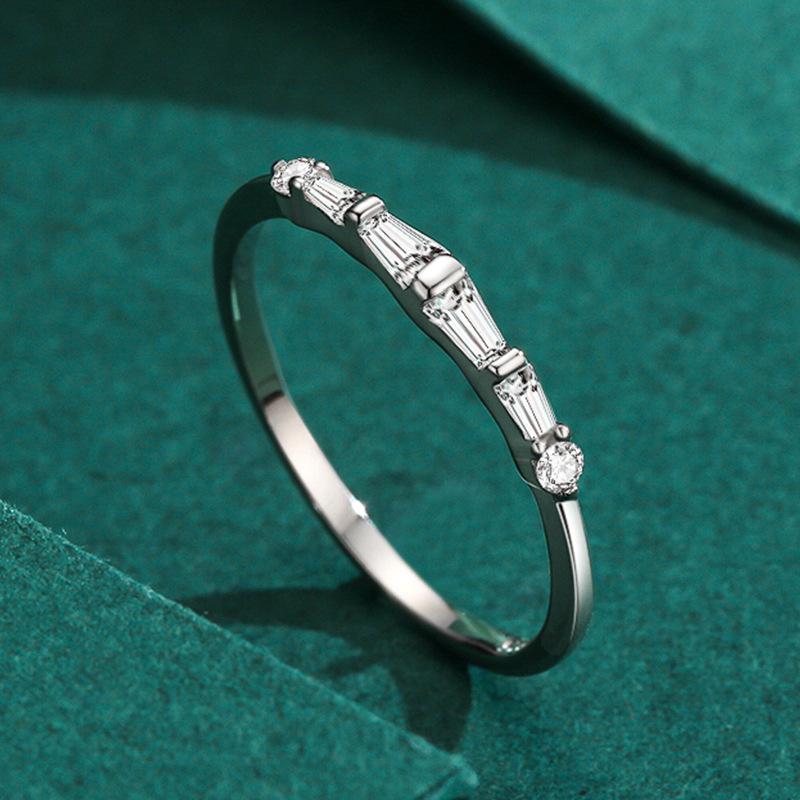 Tancise Classic 925 Sterling Silver Zircon Ring Ladies Jewelry Promesse de mariage Cadeau de fête