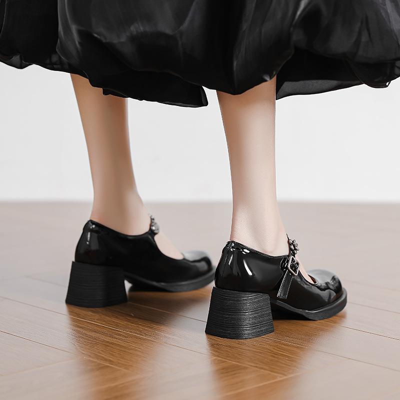 French retro round head bright patent leather single shoes women's versatile black light mouth temperament thick heel with Mary Jane shoes