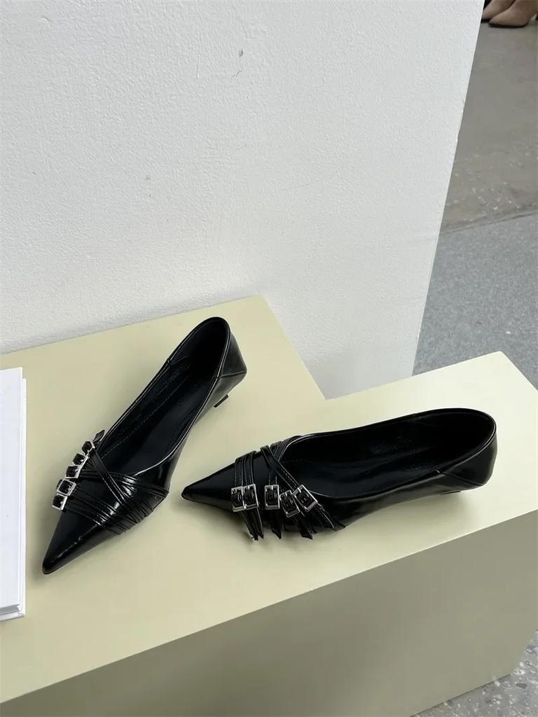 Mode Neue Marke Damen Ballett Elegant Spitzschuh Bootsschuhe 5 Schnallen Designer Schuhe für Damen Slipper Kleid Pumps Frühling Herbst