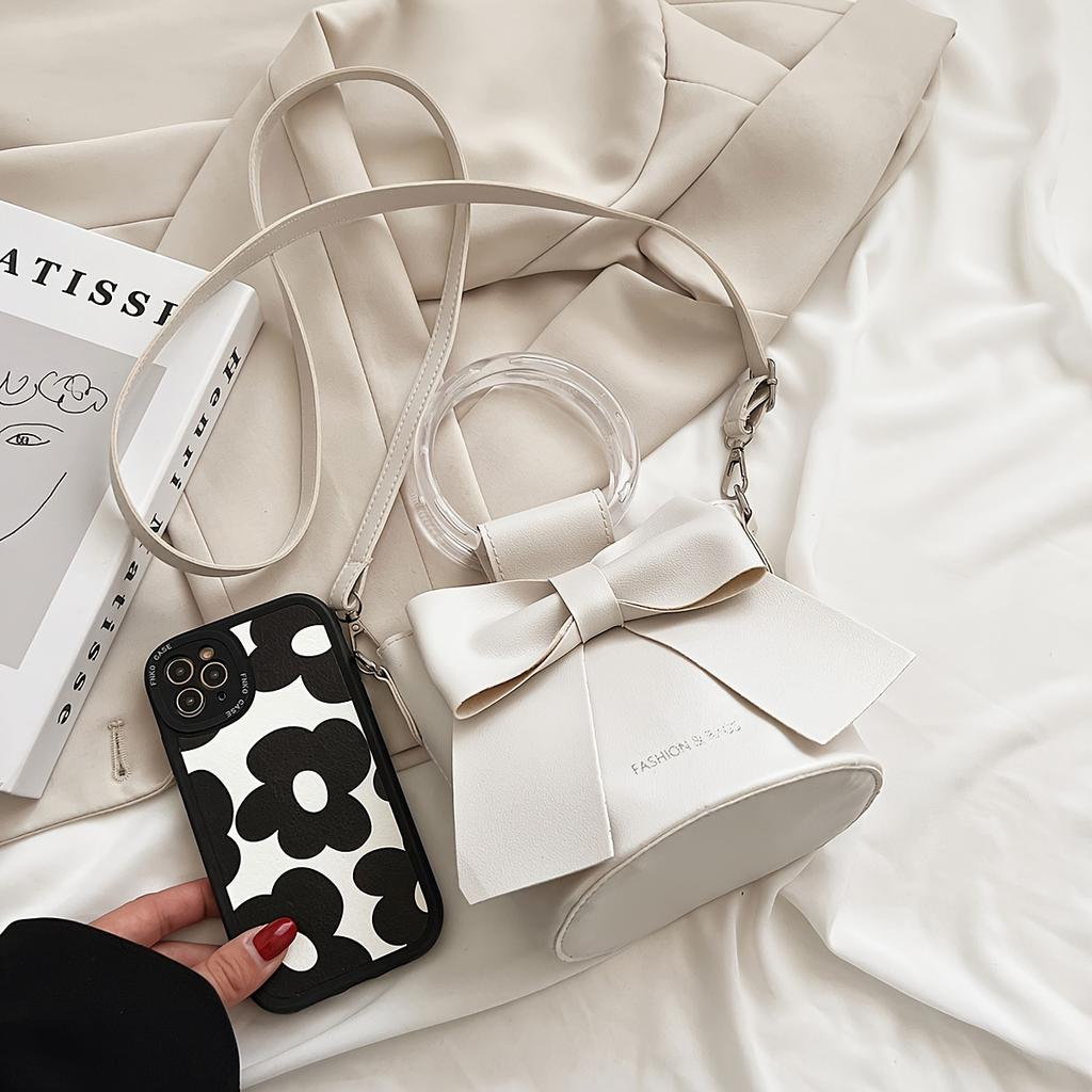 Stylish Women's Bucket Bag with Detachable Strap and Elegant Bow Accent Casual Shoulder Crossbody Bag
