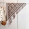 Spot autumn and winter roll grass triangle towel European and American retro skin-friendly boutique jacquard cashew flower imitation cashmere shawl