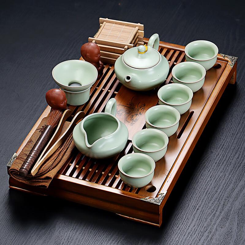 Zisha Ceramic Kung Fu Tea Set with Xishi Pot
