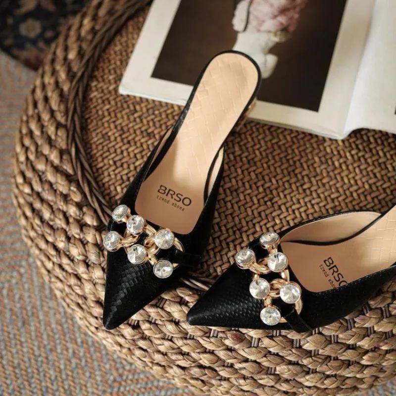 Fashion With Heel Slides Pointed Toe Shoes Women's Slippers and Ladies Sandals Outside New Fashion Chic Elegant Summer 2025 Style Luxury
