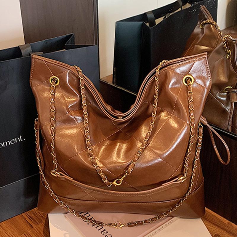 Niche High-value Diamond Chain Bag Autumn New Fashion Shoulder Bag Large-capacity Commuter Tote Bag