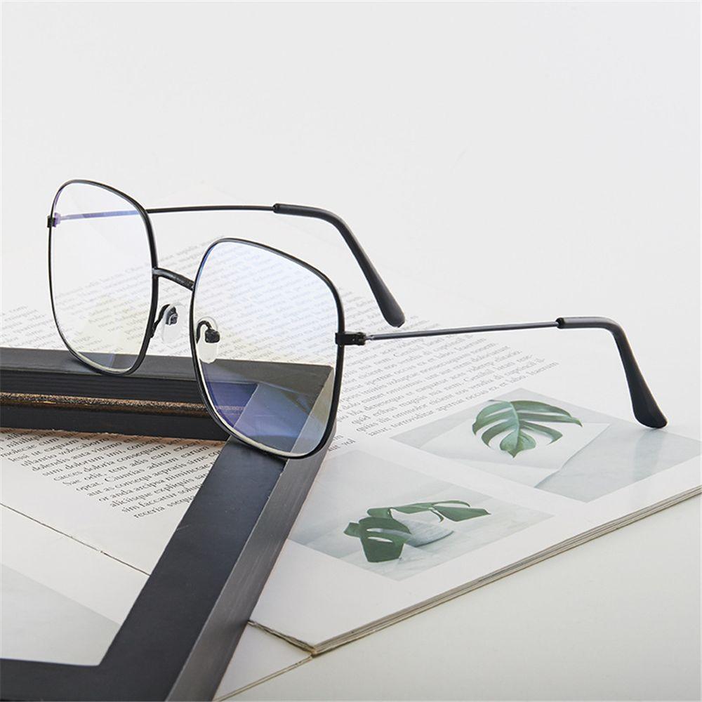 Protection Metal Frame Eyewear Anti Blue Light Glasses Oversized Eyeglasses Vintage Square Glasses