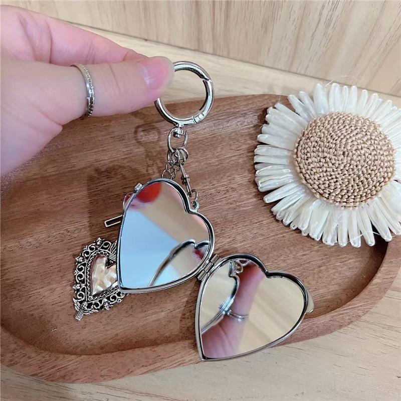 Folding Heart Mirror Keychain Cross Charm Pendant Keyring Jewelry For Girl Women Gift Bag Decoration
