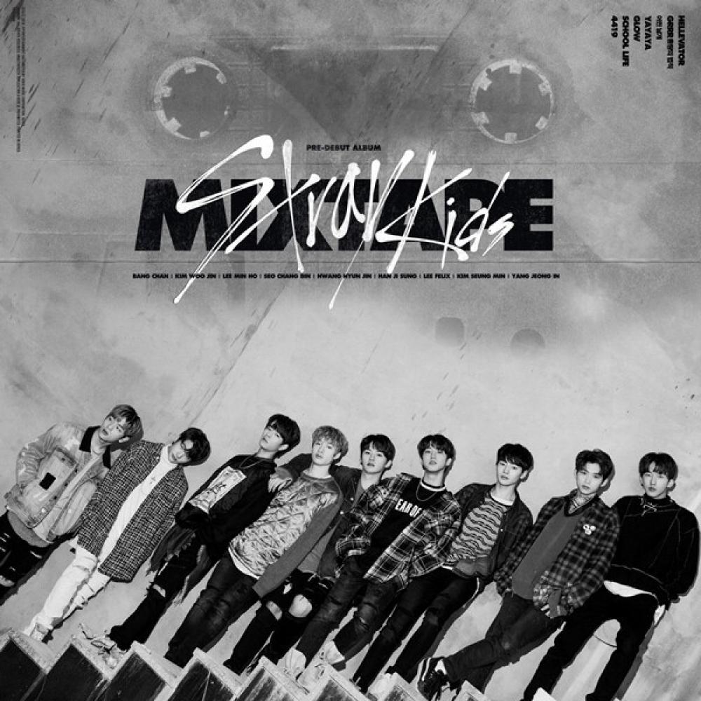 

Микстейп Stray Kids