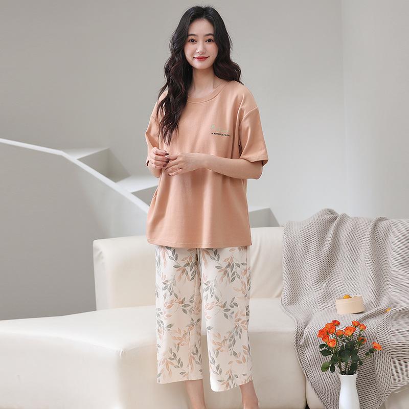 Pajamas Women's 1011 New Summer Women's Modal Cotton Short-sleeved Cropped Pants Show Wan Loungewear Summer Suit