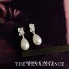 Light Medieval French Retro Snowflake Pearl Earrings, Water Drop Texture Stud Earrings, Elegant Earrings.