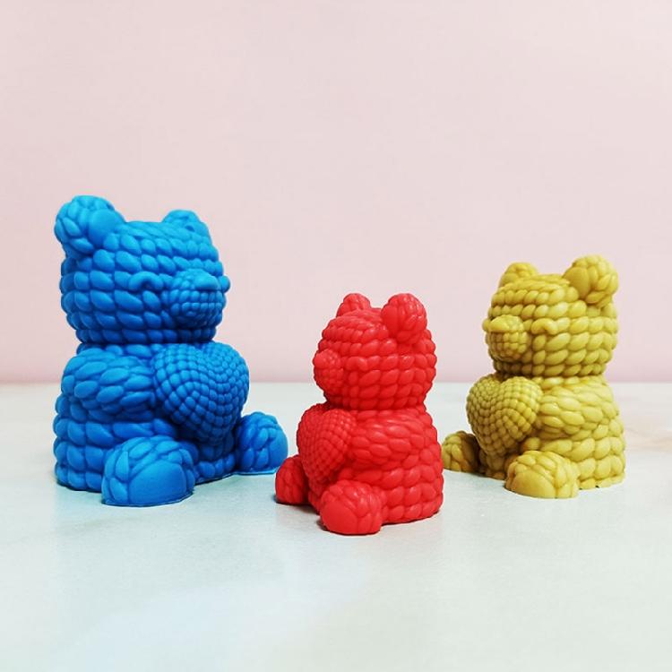 Creative Bear Silicone Candle Mold Flexible Silicone Bear Shape Mold for Easy Demolding Handcrafts and DIY Projects