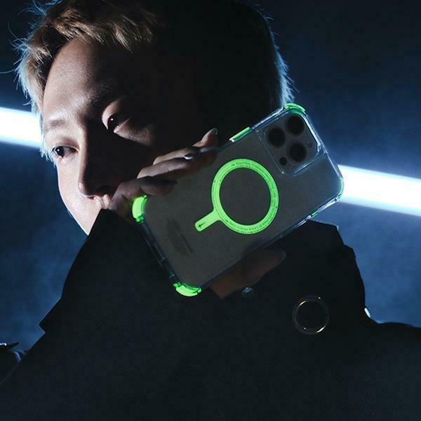 Pouzdro pro iPhone 16 Skinarma MagSafe Zelené