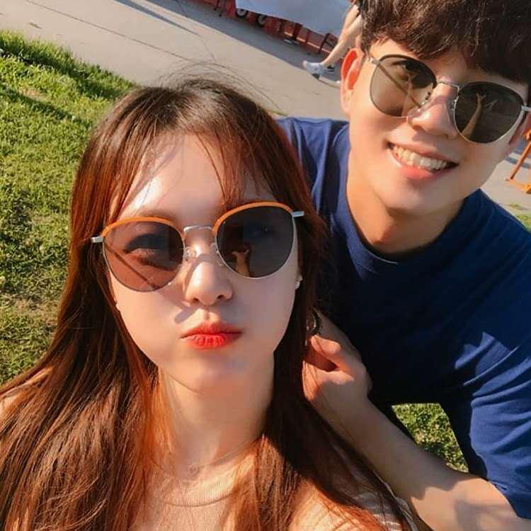 Korean Retro Half-Frame Round Sunglasses for Men & Women