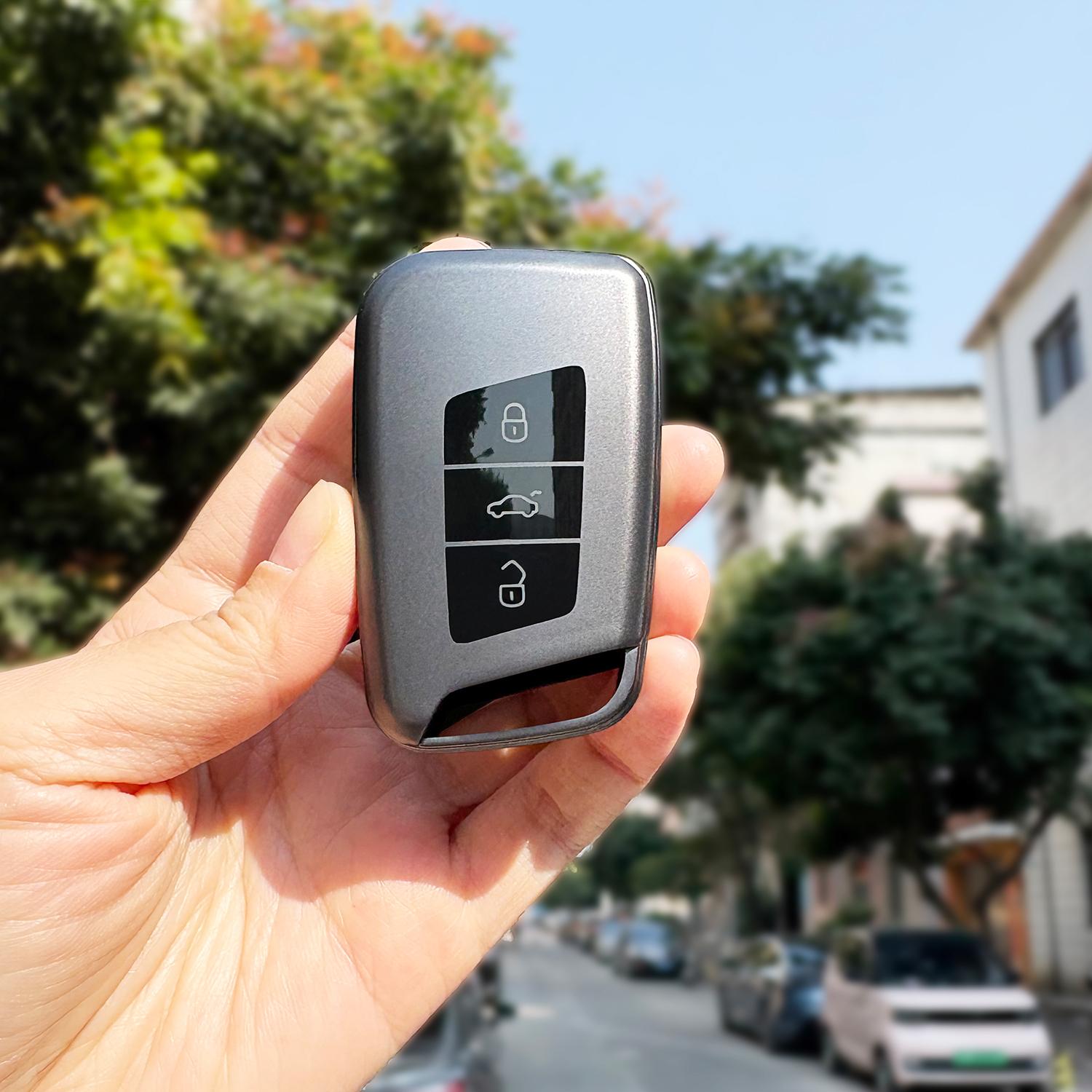 

Soft Tpu Car Key Case For Vw Volkswagen Polo T-Roc T-Cross Golf 6 7 Passat Touran Skoda Kodiaq Octavia Fabia Seat Leon Ateca