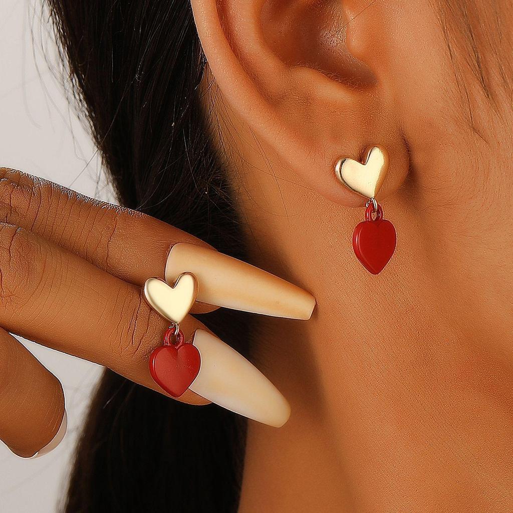 European & American Cold Style Metal Stud Earrings: Retro, High-End, Smooth Design with Personality Ear Cuffs