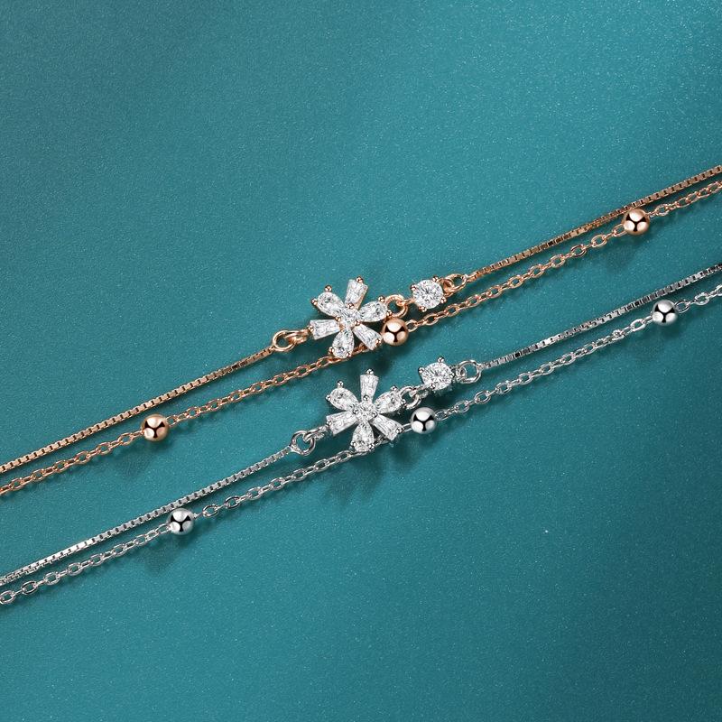 Double-layer Cherry Blossom Bracelet Women's Korean Niche Exquisite Versatile Temperament High-end Jewelry Valentine's Day Gift