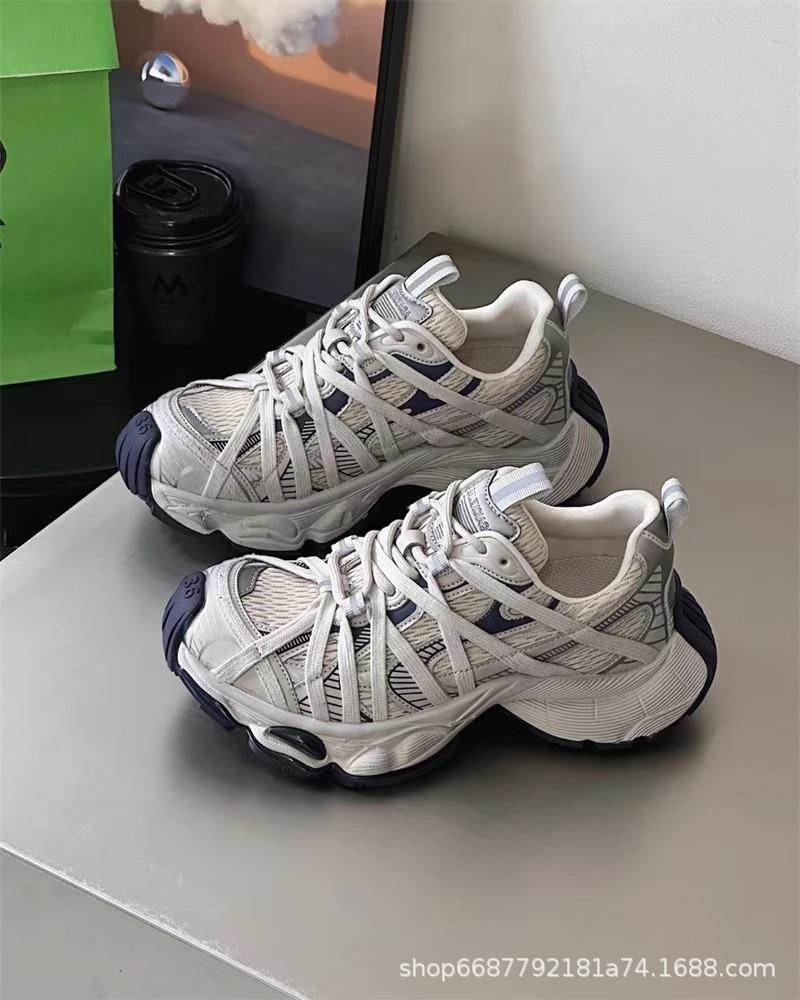 Thick-soled dad shoes women's tide spring and summer versatile mesh breathable feet small height increase casual sports shoes