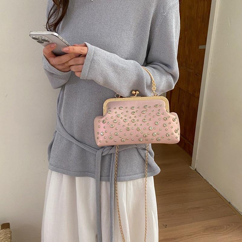 High-value Niche Fashion Metal Handbag Women's New Trendy Pearl Decoration Foreign-style Dinner Bag Women's Bag
