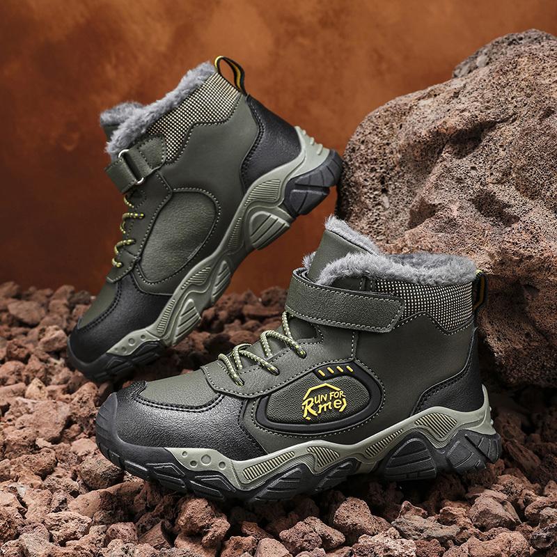 Kinder warme Schneestiefel Kinder Winter Baumwolle Schuhe rutschfeste Schnee im Freien warme Plüschstiefel High Top warme pelzige Schuhe wasserdichte warme Turnschuhe