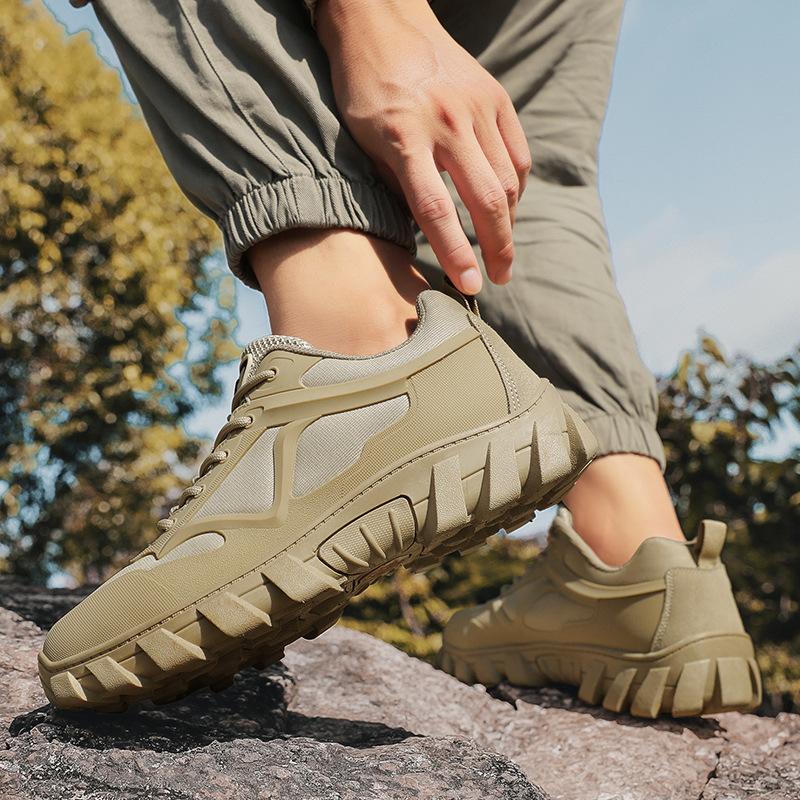 Men's tooling shoes casual versatile trendy shoes low-top hiking shoes men's shoes new outdoor sports shoes