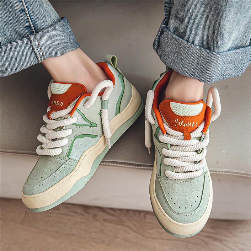 Sneakers Men Casual Shoes Leather Vulcanized Fashion Outdoor Man Sports Shoes Walking Male Sneakers Chaussure Hommes