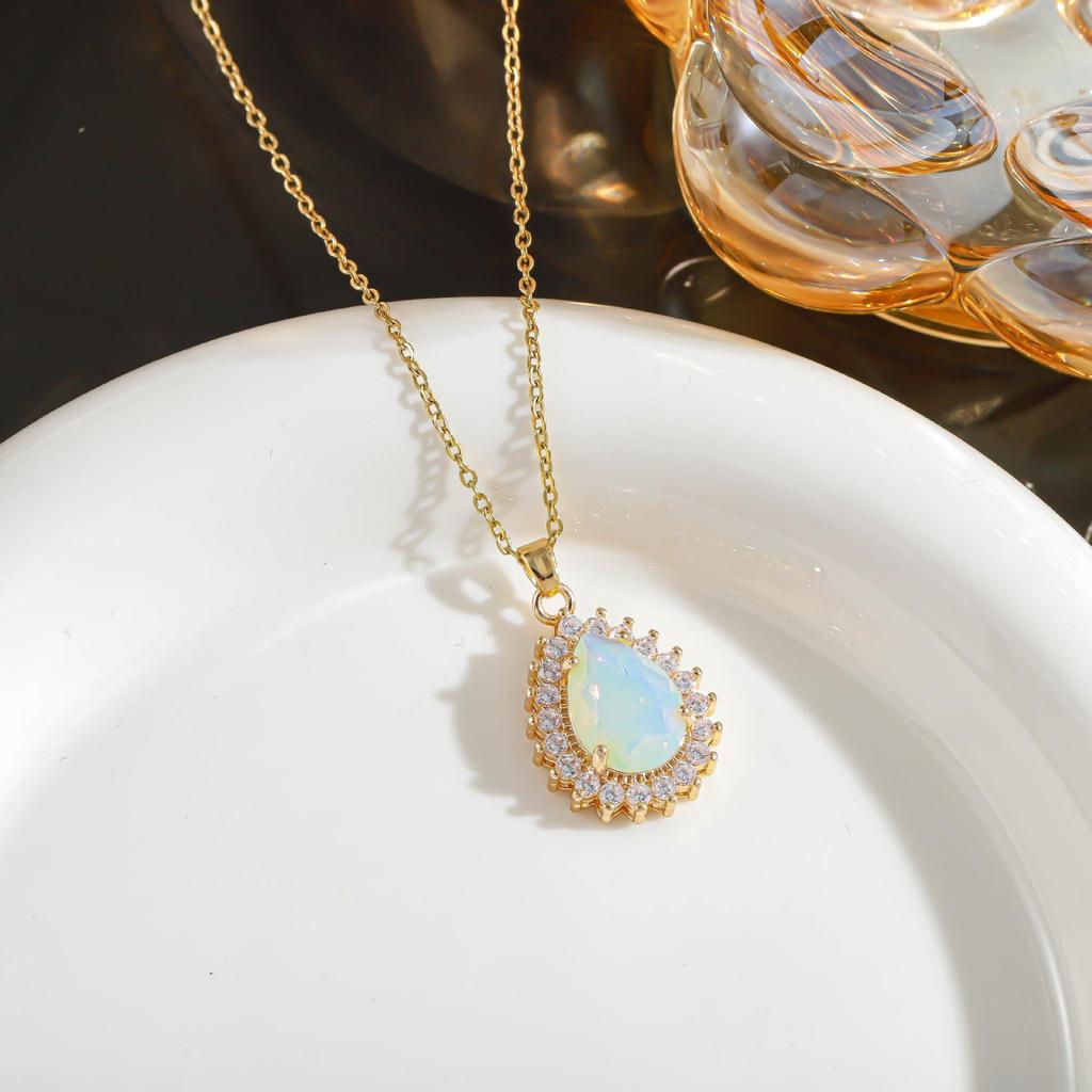 Colorful Crystal Water Drop Necklace with Zircon Inlay and 18K Gold-Plated Clavicle Chain