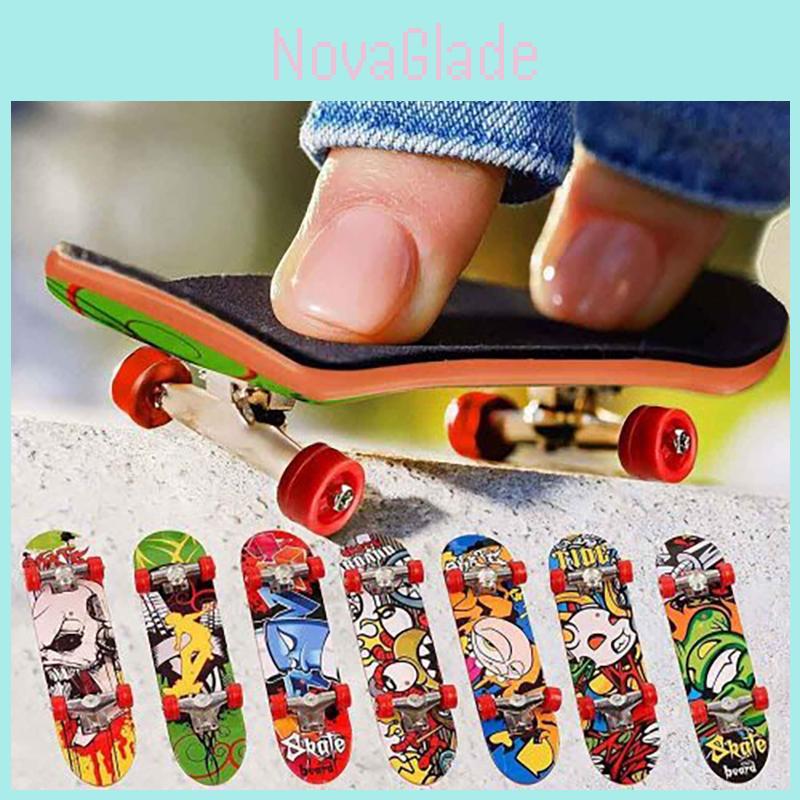 Unique 10cm Mini Doll With Customizable Wooden Skateboard Fun Toy Accessories For Fashionable Dolls