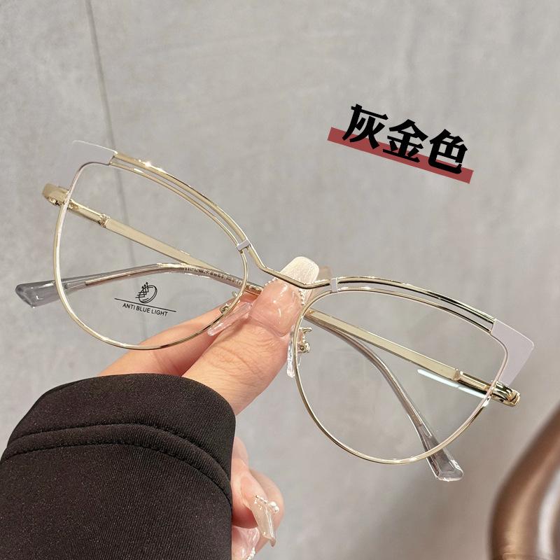 New Fashion Cat Eye Glasses Women Trendy Blue Light Blocking Decorative Frames Stylish Eyewear